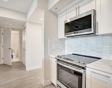 700 E Boynton Beach Boulevard - Photo Thumbnail 10