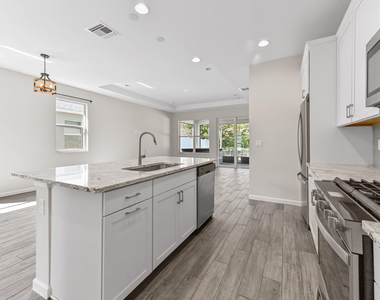 11381 Sw Lyra Drive - Photo Thumbnail 4