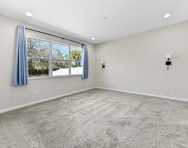 11381 Sw Lyra Drive - Photo Thumbnail 6