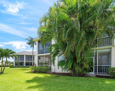 5070 Lake Catalina Drive - Photo Thumbnail 24