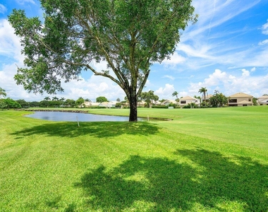 5070 Lake Catalina Drive - Photo Thumbnail 21