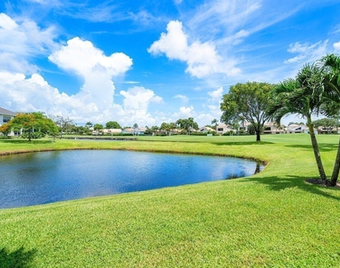 5070 Lake Catalina Drive - Photo Thumbnail 20