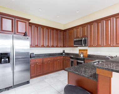 3310 Palm Beach Point Boulevard - Photo Thumbnail 31