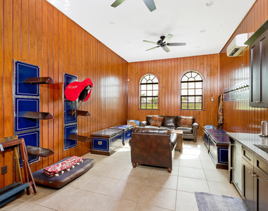 3310 Palm Beach Point Boulevard - Photo Thumbnail 6