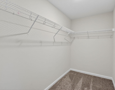 2410 Se Tarvest Way - Photo Thumbnail 31