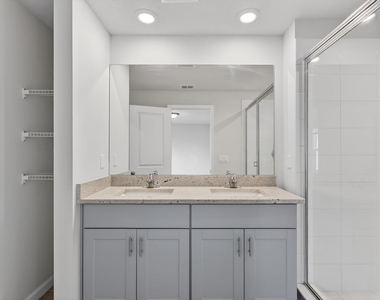 2410 Se Tarvest Way - Photo Thumbnail 33