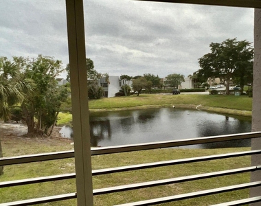2828 Casita Way - Photo Thumbnail 9