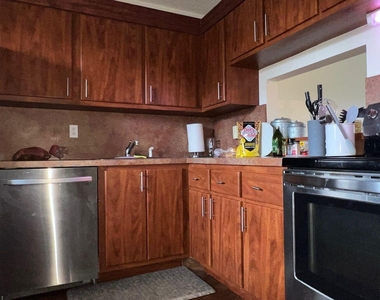 2828 Casita Way - Photo Thumbnail 3