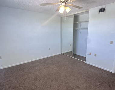 3511 Village Boulevard - Photo Thumbnail 9