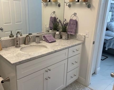 630 S Sapodilla Avenue - Photo Thumbnail 6