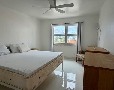 3000 Riomar Street - Photo Thumbnail 8