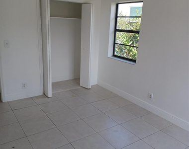 618 58th Street - Photo Thumbnail 3