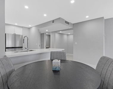 3900 Galt Ocean Drive - Photo Thumbnail 14