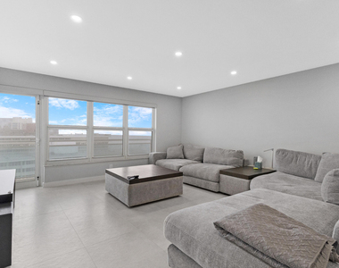 3900 Galt Ocean Drive - Photo Thumbnail 1