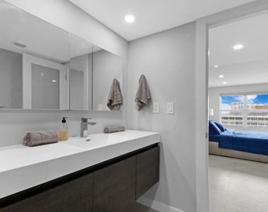 3900 Galt Ocean Drive - Photo Thumbnail 21