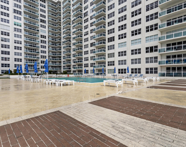 3900 Galt Ocean Drive - Photo Thumbnail 45