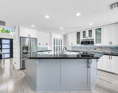 6183 Vista Linda Lane Lane - Photo Thumbnail 4