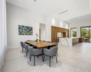 1000 Sw 93rd Avenue - Photo Thumbnail 10