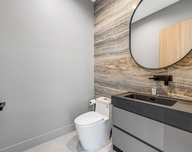 1000 Sw 93rd Avenue - Photo Thumbnail 14
