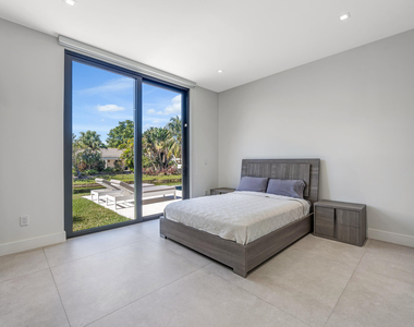1000 Sw 93rd Avenue - Photo Thumbnail 20