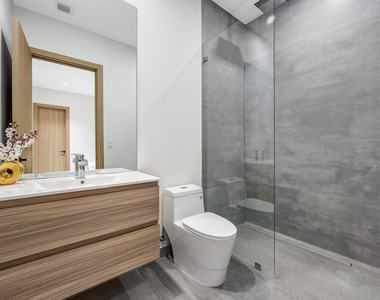 1000 Sw 93rd Avenue - Photo Thumbnail 17