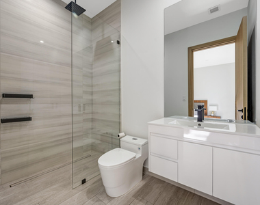 1000 Sw 93rd Avenue - Photo Thumbnail 15