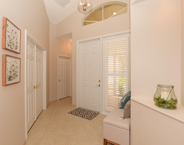 421 Nw Sunview Way - Photo Thumbnail 6