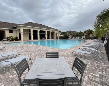 862 S Verona Trace Drive - Photo Thumbnail 29