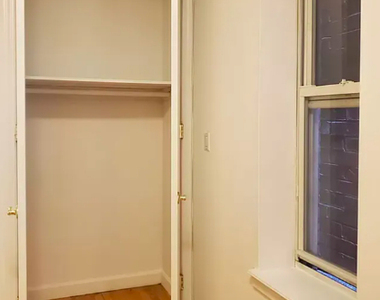 14 Jones Street - Photo Thumbnail 5