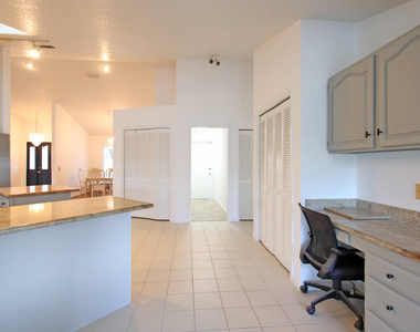 6944 Misty Lake Way - Photo Thumbnail 7
