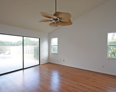 6944 Misty Lake Way - Photo Thumbnail 12