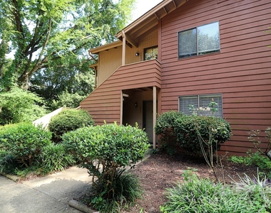 1645 Cedarview Court - Photo Thumbnail 16
