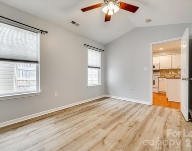 2052 Shady Pond Drive - Photo Thumbnail 13
