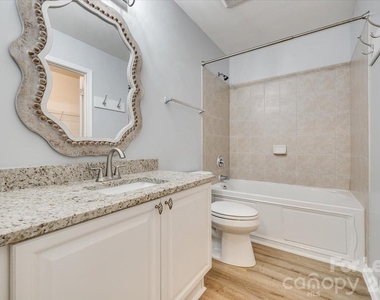 2052 Shady Pond Drive - Photo Thumbnail 15