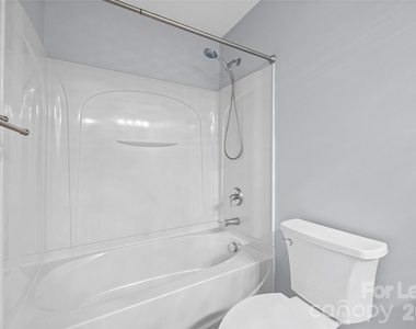 2052 Shady Pond Drive - Photo Thumbnail 16