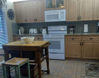 5701 Fairway Park Drive - Photo Thumbnail 14