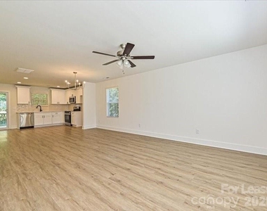580 Pleasant Avenue - Photo Thumbnail 1