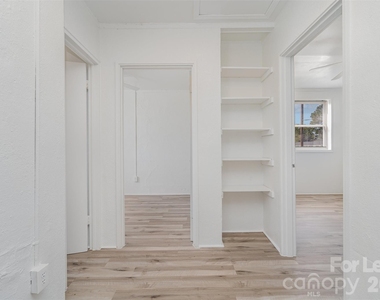 200 York Street - Photo Thumbnail 7