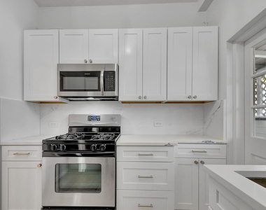 218 Worth Avenue - Photo Thumbnail 9