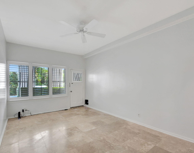 218 Worth Avenue - Photo Thumbnail 12