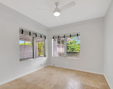 218 Worth Avenue - Photo Thumbnail 16