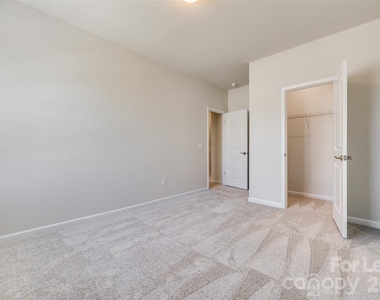 229 Brooks Springs Drive - Photo Thumbnail 24