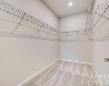 229 Brooks Springs Drive - Photo Thumbnail 20