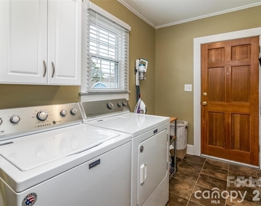 1004 Valley Street - Photo Thumbnail 14