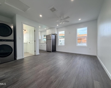 945 S H Street - Photo Thumbnail 2