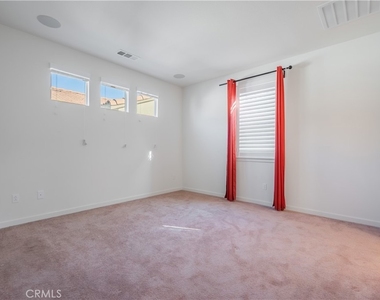 9513 Retreat Place - Photo Thumbnail 17