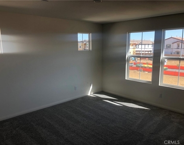 41957 Zafra Street - Photo Thumbnail 15