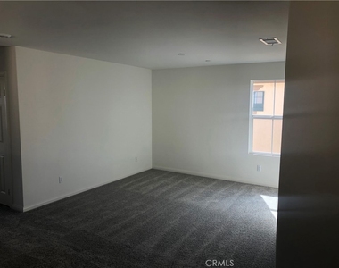 41957 Zafra Street - Photo Thumbnail 11