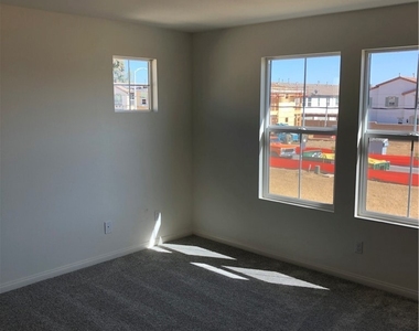 41957 Zafra Street - Photo Thumbnail 21