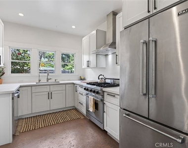 223 S Padre Juan Avenue - Photo Thumbnail 13